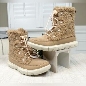 SOREL Women’s Explorer II Joan Cold-Weather Boots in Canoe Chalk Size 5 NWT